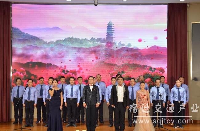 市pp电子游戏工业集团举行&ldquo;不忘初心 切记使命&rdquo; 朗诵角逐1 (2).JPG